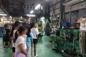 川崎市立高津小学校、施設見学会